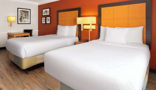 Room, 2 Double Beds, Mobility Accessible, Non Smoking (Roll-in Shower)