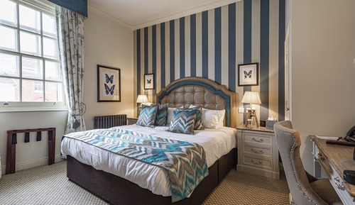 Classic Double Room