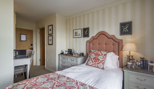 Classic Single Room