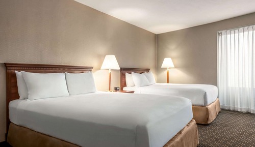 Room, 2 Queen Beds, Accessible, Non Smoking