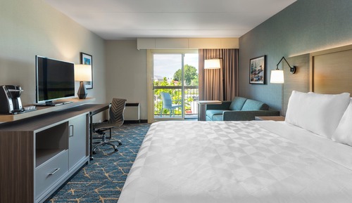 Standard Room, 1 King Bed with Sofa bed, Balcony (Partial City View)