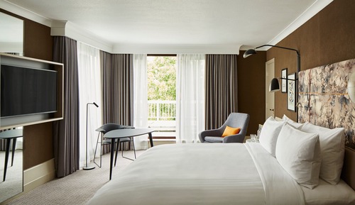 Club Suite, 1 Double Bed, Terrace, Corner (M Club Lounge Access)