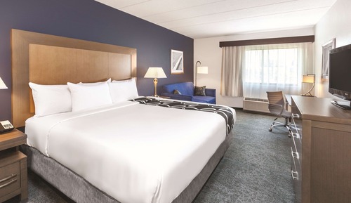 Room, 1 Queen Bed, Accessible, Non Smoking (Mobility Accessible)