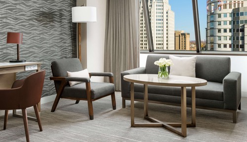 Standard Room, 1 King Bed (High Floor)