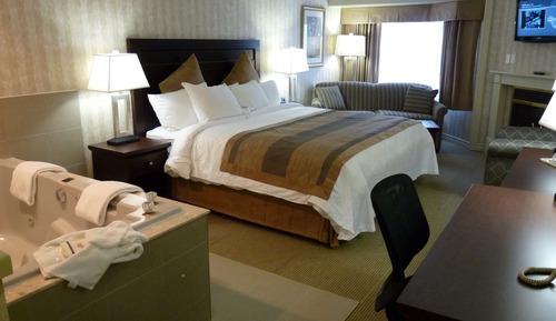 Standard Room, 1 King Bed, Non Smoking, Jetted Tub