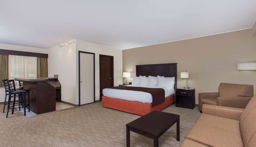 Studio Suite, 1 King Bed, Non Smoking