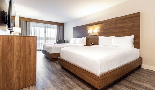 Two Queen Beds (No View) 