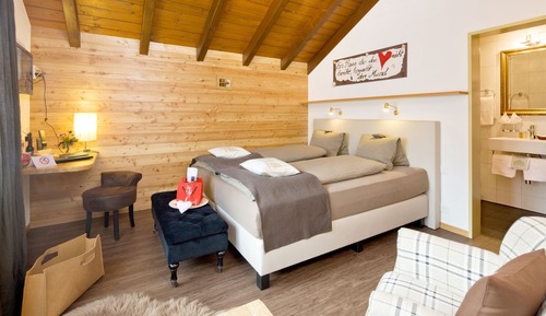 Premium Double Room, Balcony, Mountain View