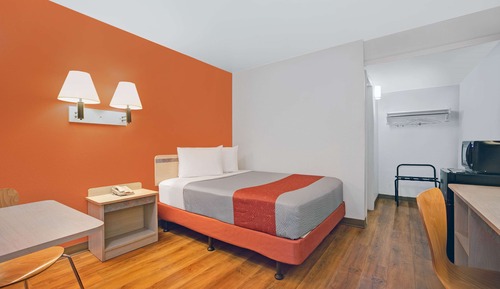 Deluxe Room, 1 Double Bed, Accessible, Non Smoking