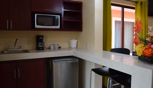 Junior Suite, Mixed Dorm