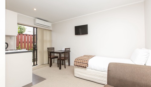 Economy Studio, 1 Twin Bed