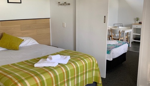Family Suite, 2 Bedrooms, Non Smoking, Kitchen (Family Unit)