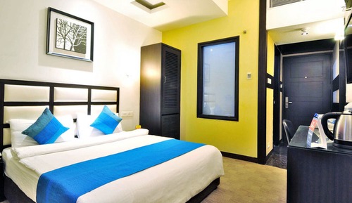 Deluxe Room, 1 Queen Bed