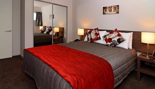 Standard Suite, 2 Bedrooms, Non Smoking, Kitchen