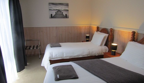 Standard Apartment, 2 Bedrooms, Kitchen (Apt. Unit 4)