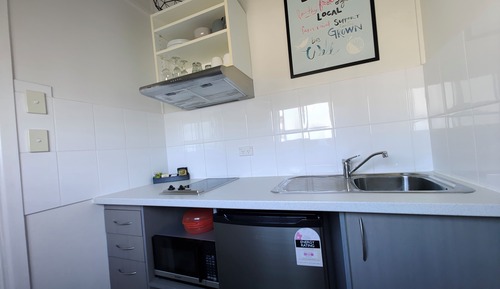 Deluxe Family Suite with Kitchenette