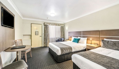 Deluxe Room (Twin)