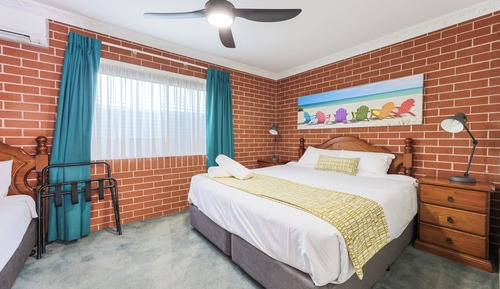 King Bed Apartment