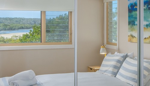 Hastings Cove 21 - Two Bedroom Upstairs Estuary View Deluxe Apartment