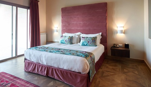 Junior Suite with Balcony
