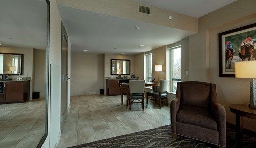 Suite, 2 Queen Beds, Corner