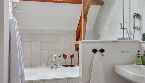 Deluxe Double Room, Bathtub (Dispatcher)