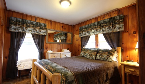 Deluxe Cottage, 1 Bedroom, Kitchenette, Mountain View, Pet Friendly