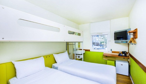 Standard Room, Multiple Beds