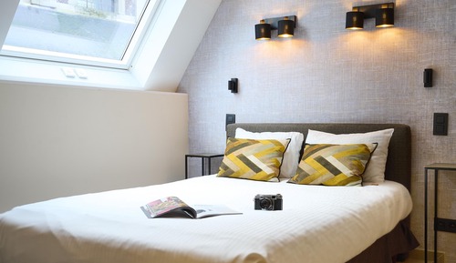 Small Luxe with Spa Bath and Sauna