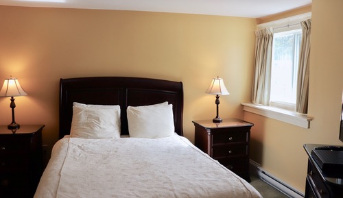 Junior Suite, 1 Queen Bed, Private Bathroom