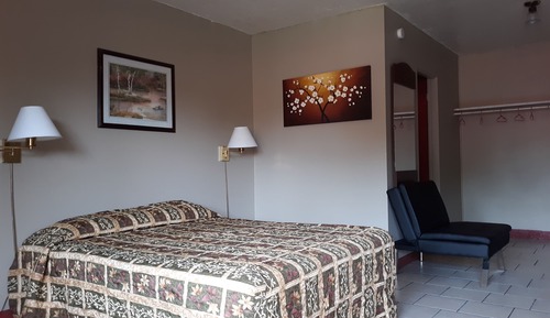Room, 1 Queen Bed, Non Smoking