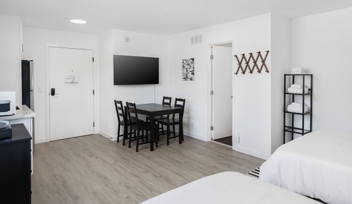 Suite with Kitchenette, 2 Queen (Self Check-In with Virtual Front Desk)