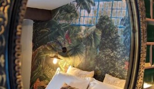 Romantic Room