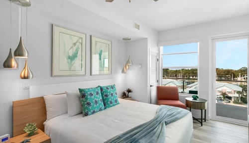 Deluxe Condo