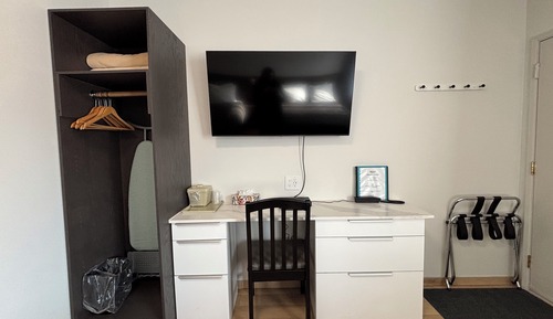 Deluxe Suite, 2 Queen Beds, Kitchen, Ground Floor