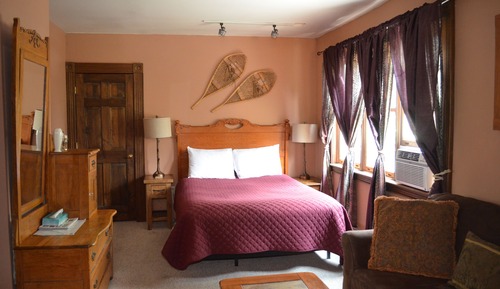 Junior Suite, Kitchen, Mountain View (2nd Floor)
