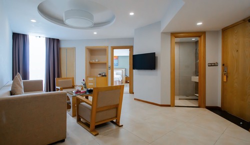 Premium Suite