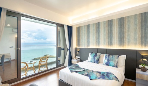 Premium Double Room with Balcony and Seaview