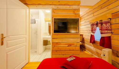Standard Double Room, Private Bathroom