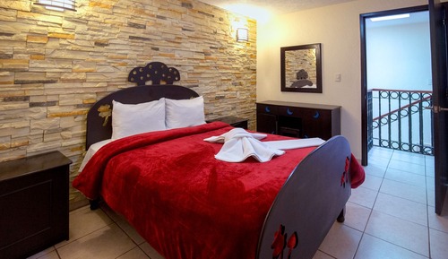 Suite 6B