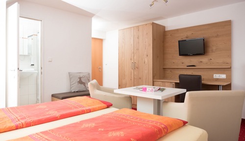 Comfort Double Room, 1 Bedroom, Garden View