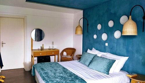 Standard Double Room (Artesanato)