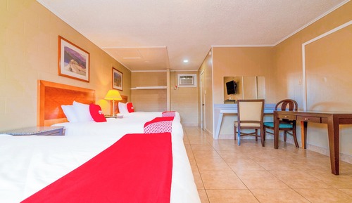 3 Full Bed