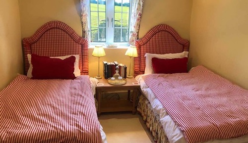 Twin Room, Private Bathroom