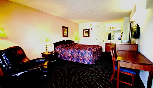 Premium Room, 1 King Bed, Smoking