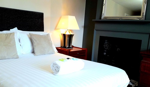 Room (The Cookson)