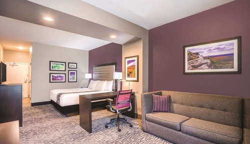 Studio Suite, 1 King Bed, Accessible, Non Smoking (Mobility)