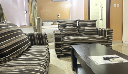 Basic Room, 1 Bedroom, Courtyard View (Freedom)