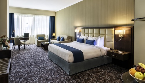 Deluxe Room, 1 King Bed, Sea View