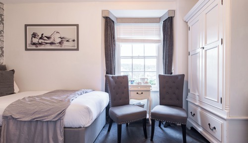 Twin Room, Ensuite (Room 15)